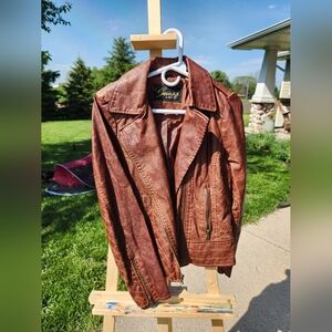 *NEW* Beautiful Guess faux leather jacket size medium